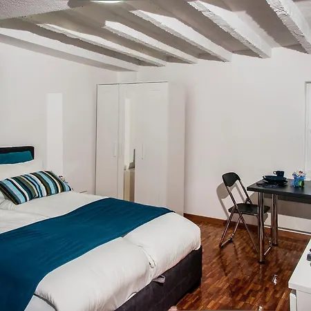 Appartamento Atelje Downtown *